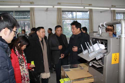 部、省、市、县专家领导前来验收项目 部、省、市、县专家领导前来验收项目